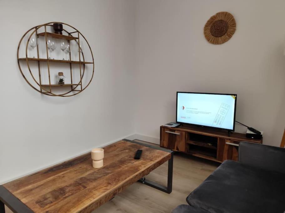 La Cachette De Faventines Apartment Valence  Bagian luar foto
